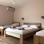 Pensión For Mostar