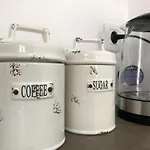 Pensión For 3*