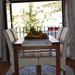 For 3* Mostar