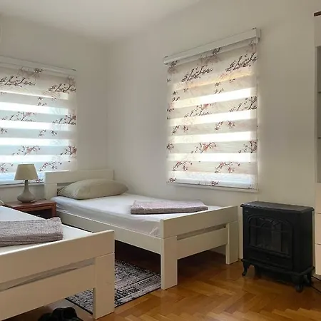Guest house For